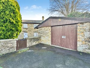 Photo 6- click for photo gallery